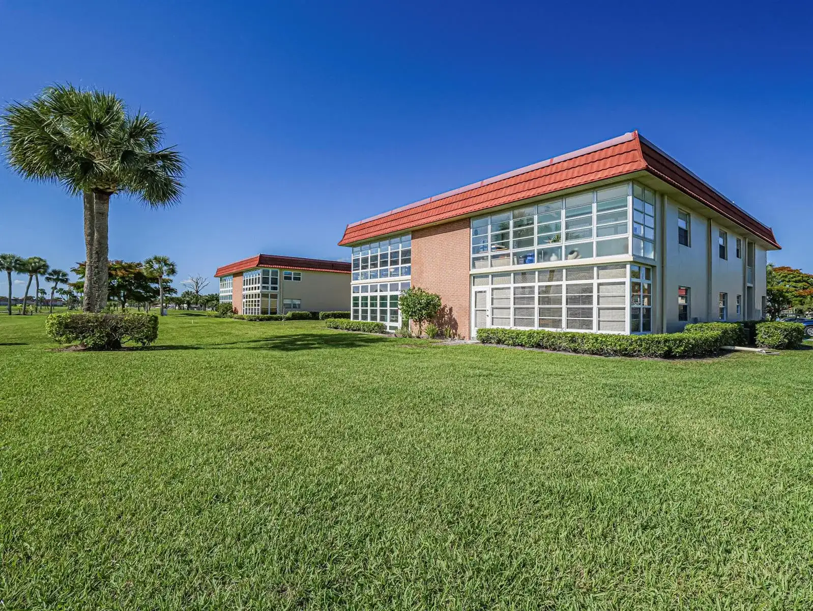 67 Royal Oak Drive # 206, Vero Beach FL 32962 photo 3