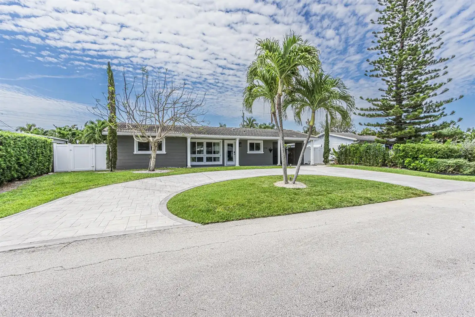 2770 NE 53rd Street, Lighthouse Point FL 33064 photo 4