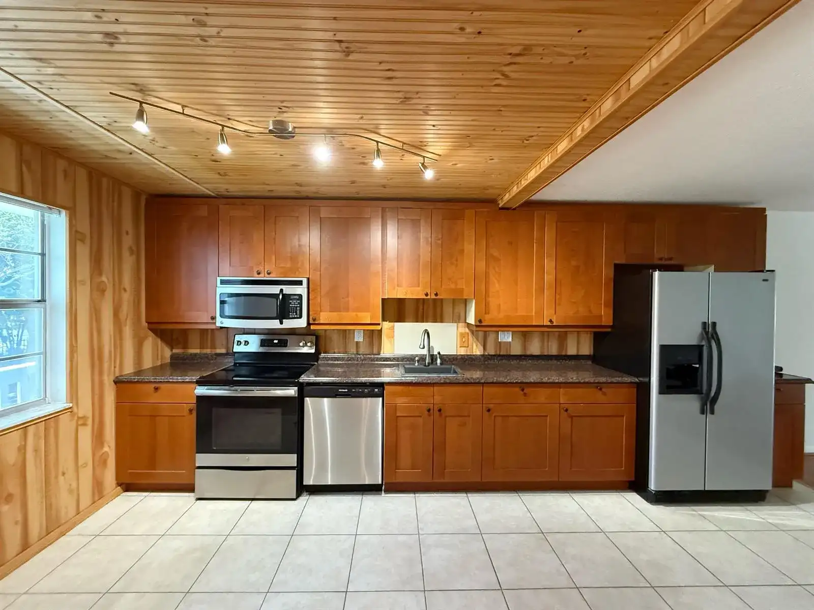 3776 Inverrary Boulevard # 204r, Lauderhill FL 33319