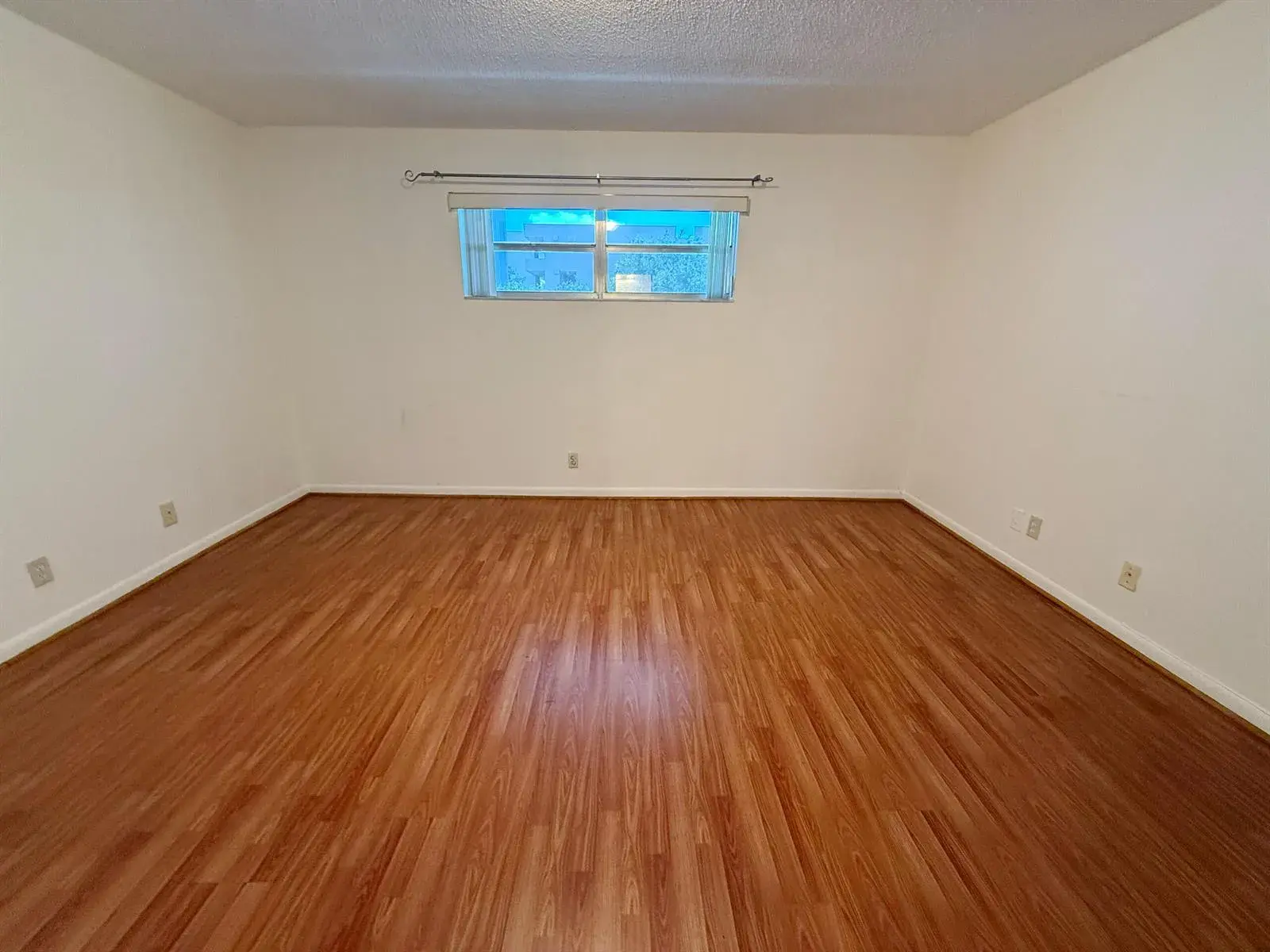 3776 Inverrary Boulevard # 204r, Lauderhill FL 33319