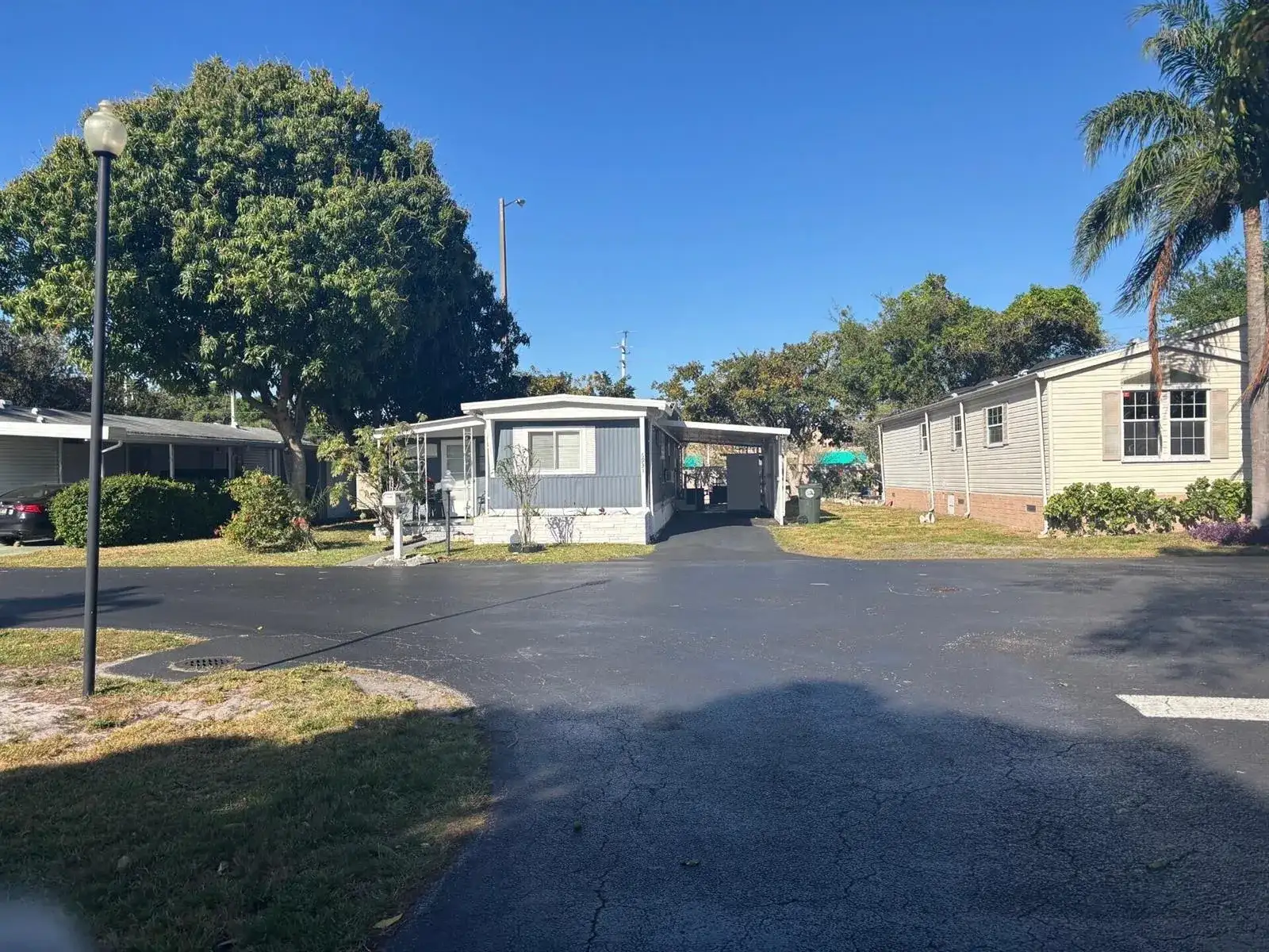 6931 NW 45th Terrace, Coconut Creek FL 33073 photo 2