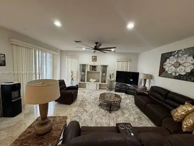 3537 SW 175th Avenue, Miramar FL 33029