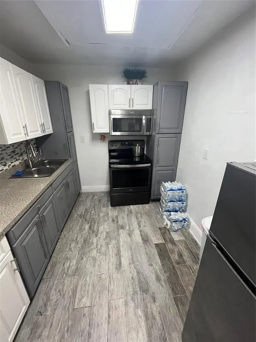 4364 NW 9th Avenue # 1d, Deerfield Beach FL 33064