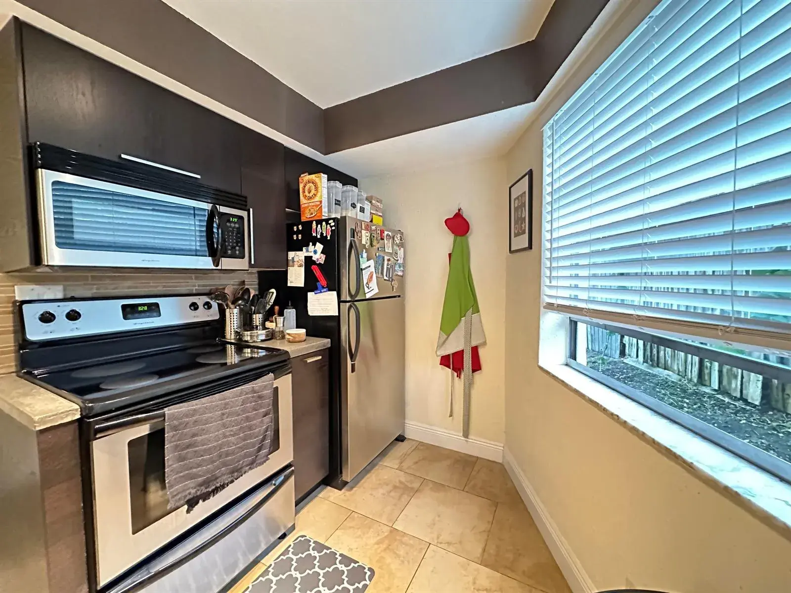 5811 NE 14th Road # 1, Fort Lauderdale FL 33334