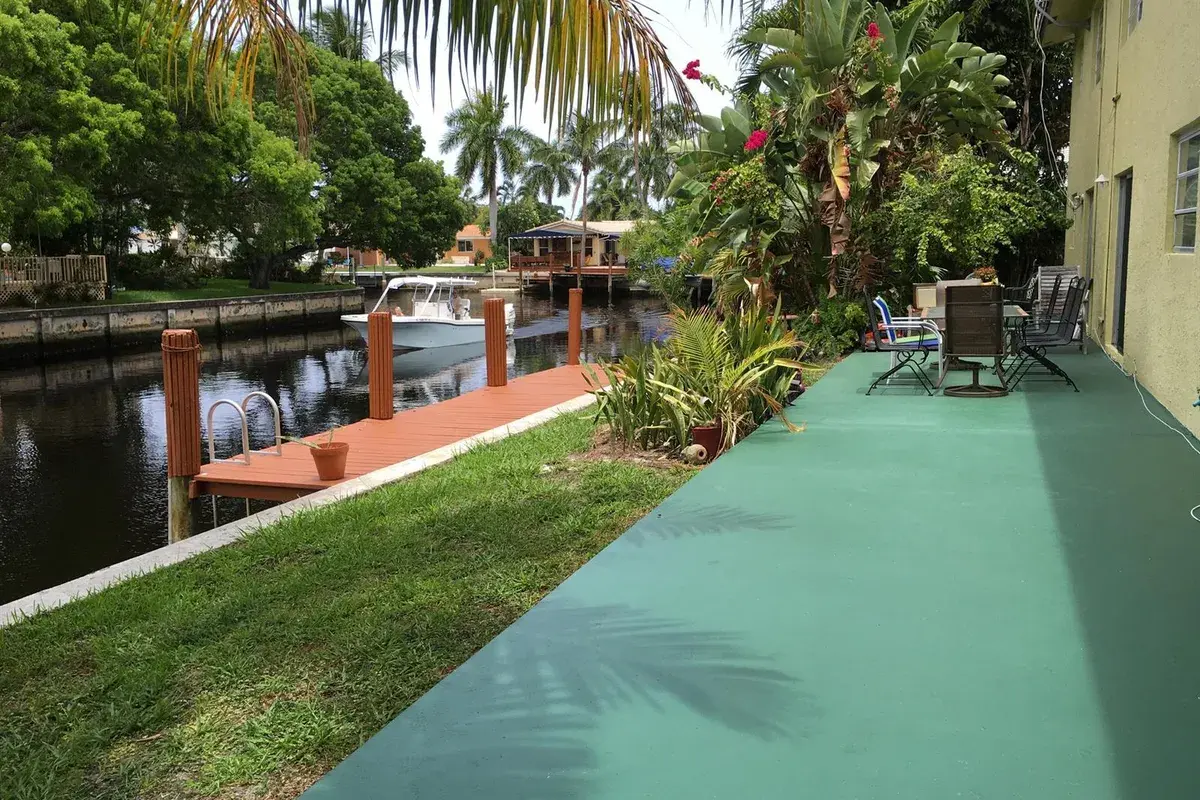 5811 NE 14th Road # 1, Fort Lauderdale FL 33334