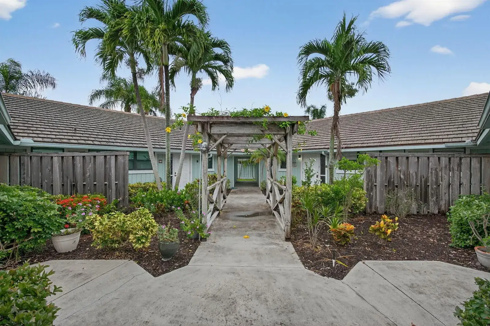 1127 E Seminole Avenue # 8a, Jupiter FL 33477 photo 3