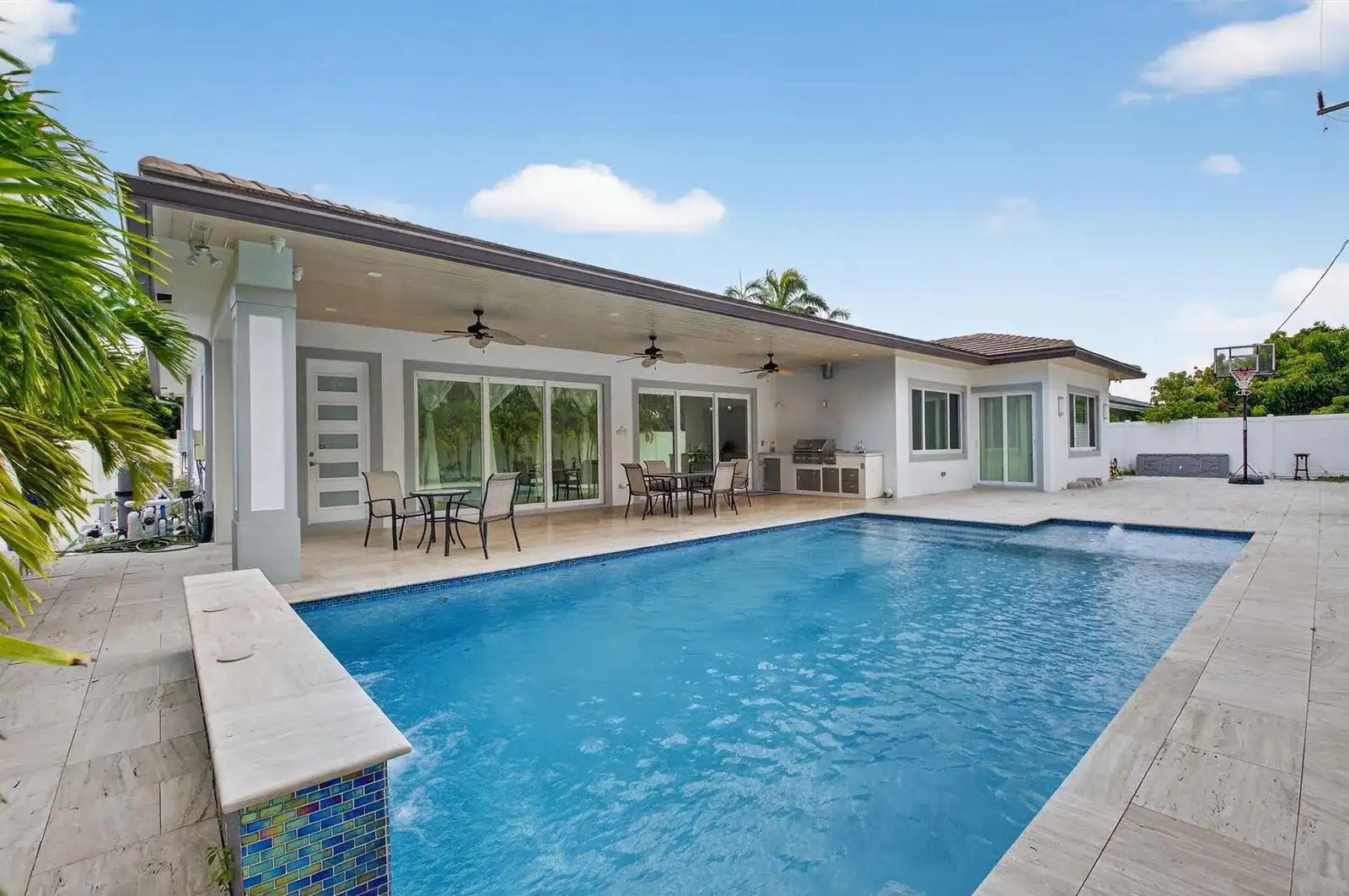 711 NE 6th Street, Boca Raton FL 33432