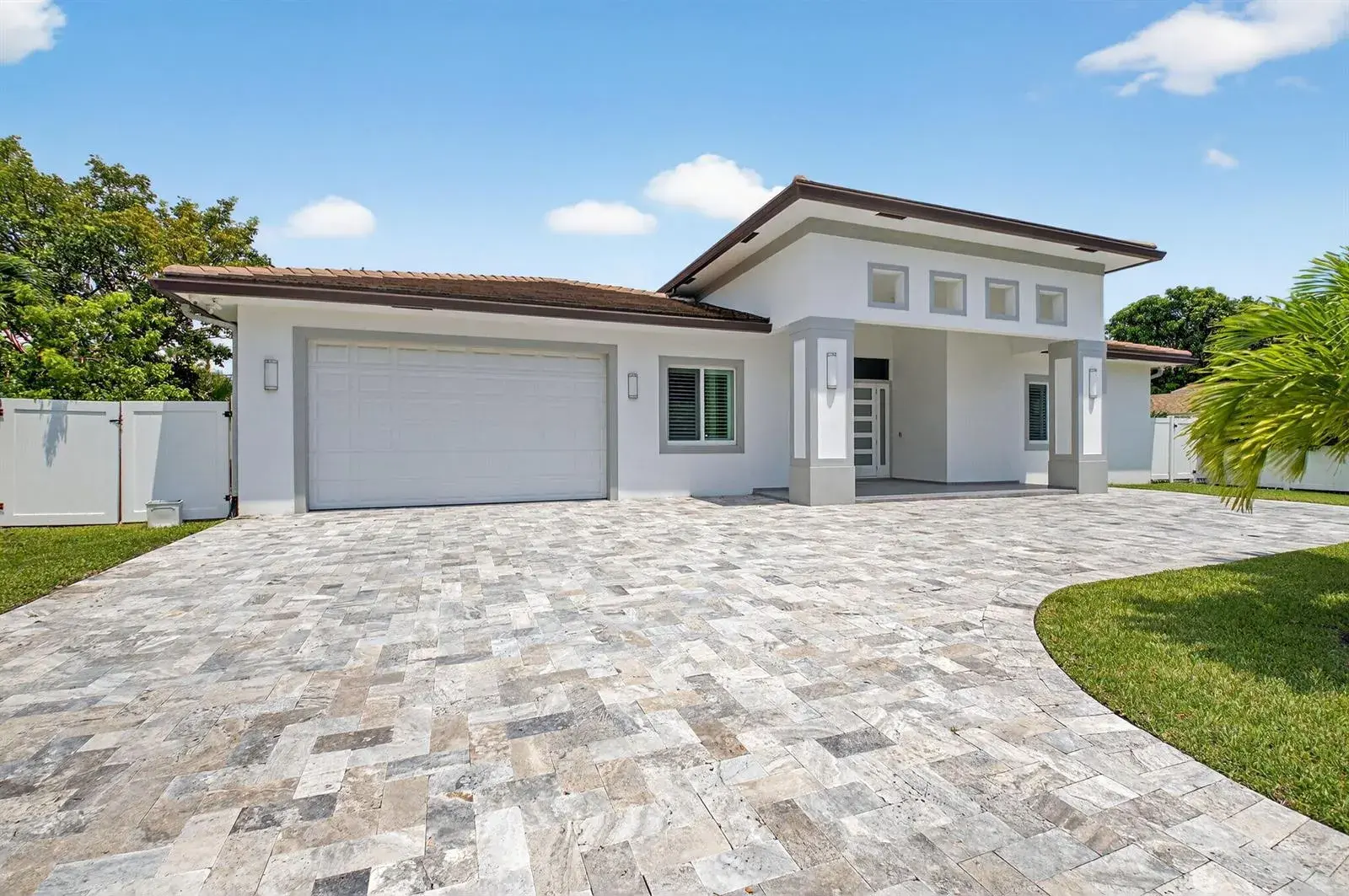 711 NE 6th Street, Boca Raton FL 33432