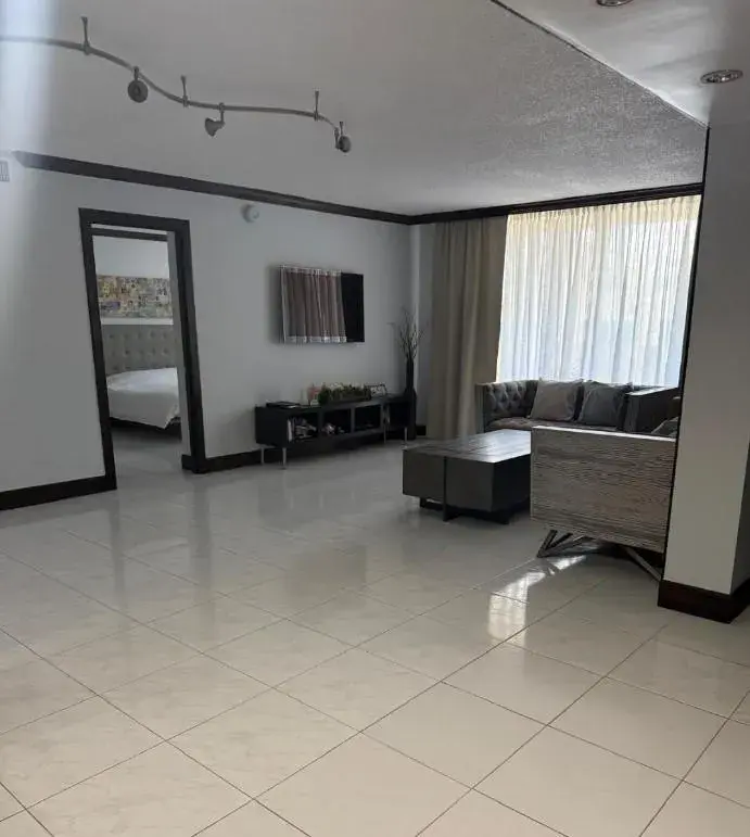 1833 S Ocean Drive # 1209, Hallandale Beach FL 33009
