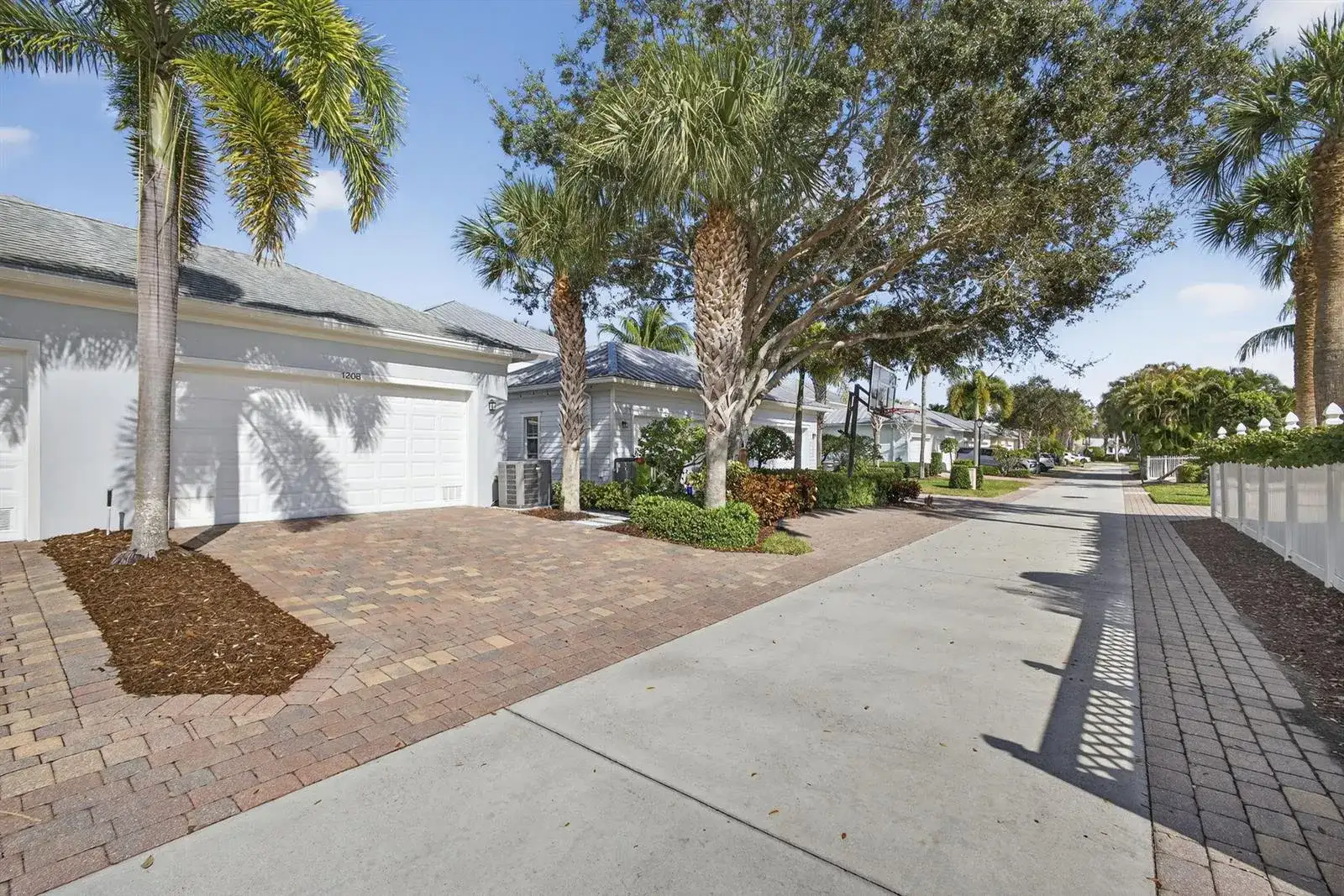 1208 Islamorada Drive, Jupiter FL 33458 photo 5