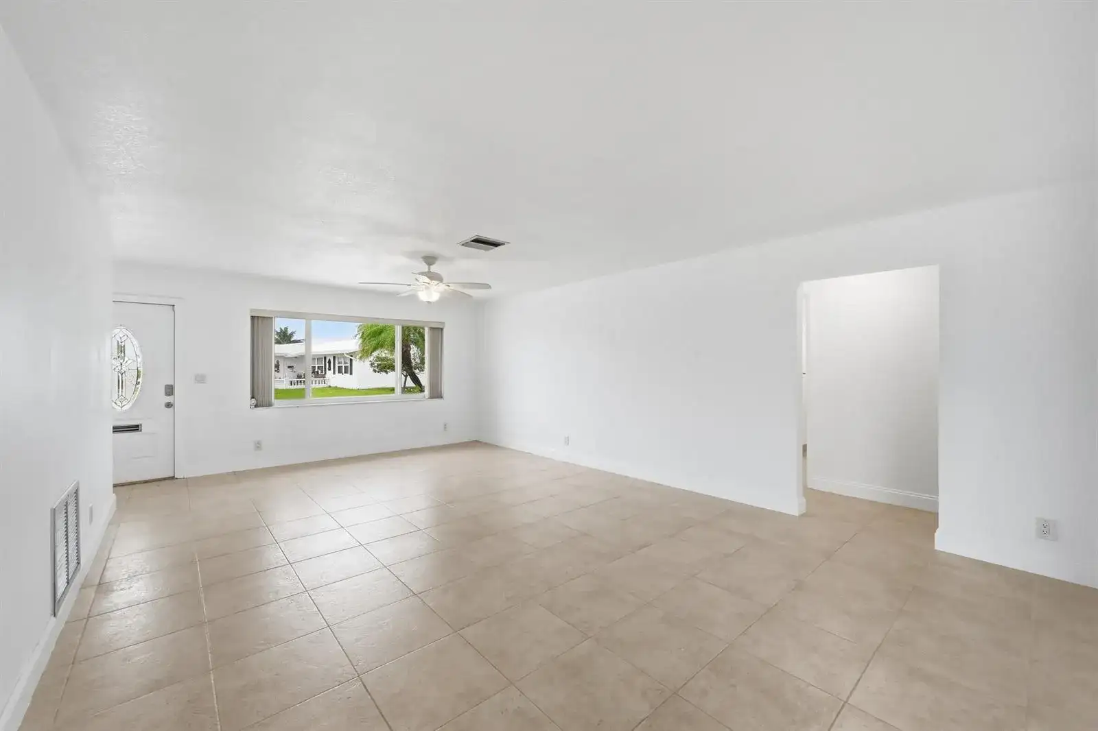 1316 SW 23rd Street, Boynton Beach FL 33426 photo 5