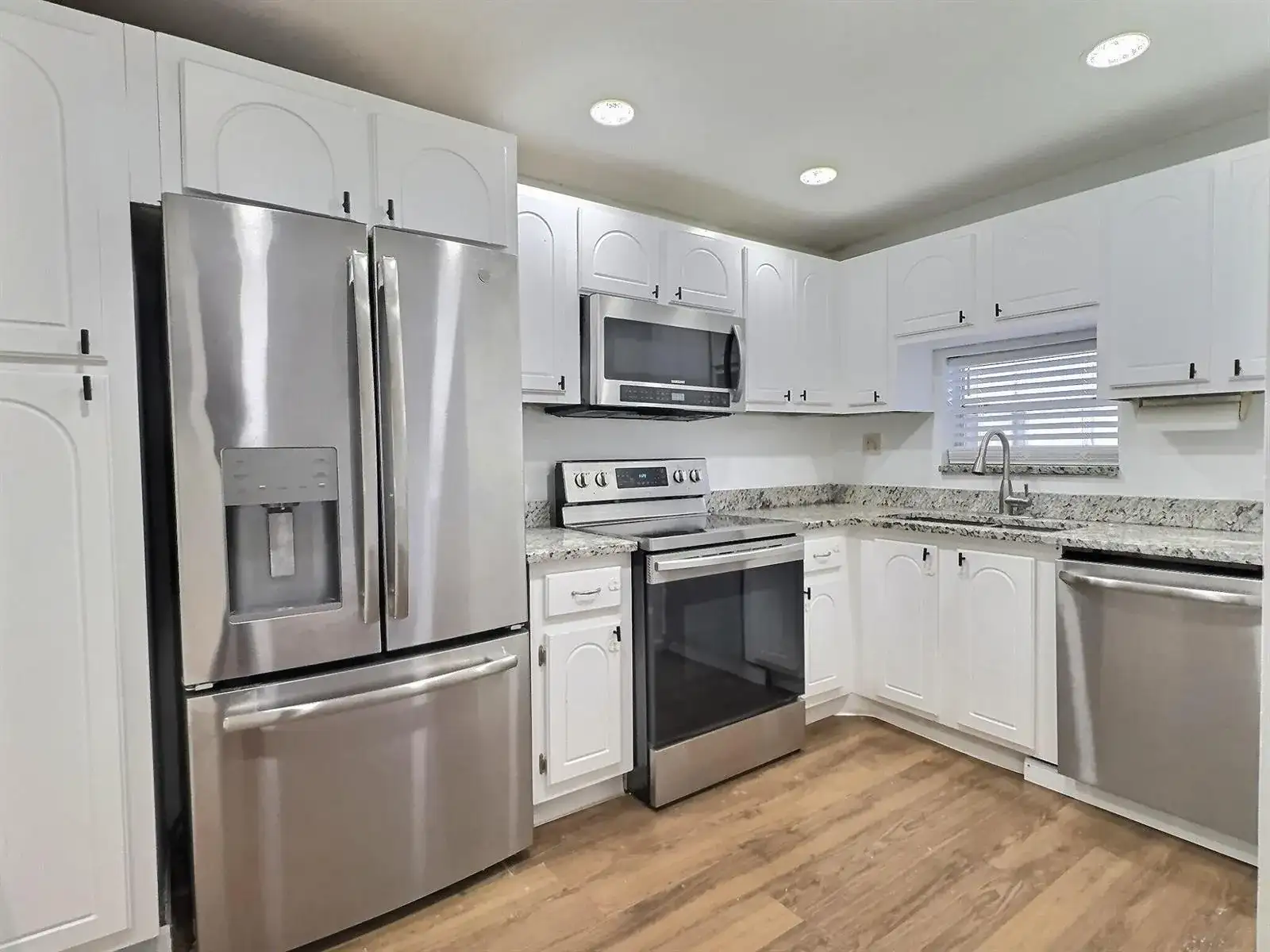 400 S Hollybrook Drive # 202, Pembroke Pines FL 33025 photo 2