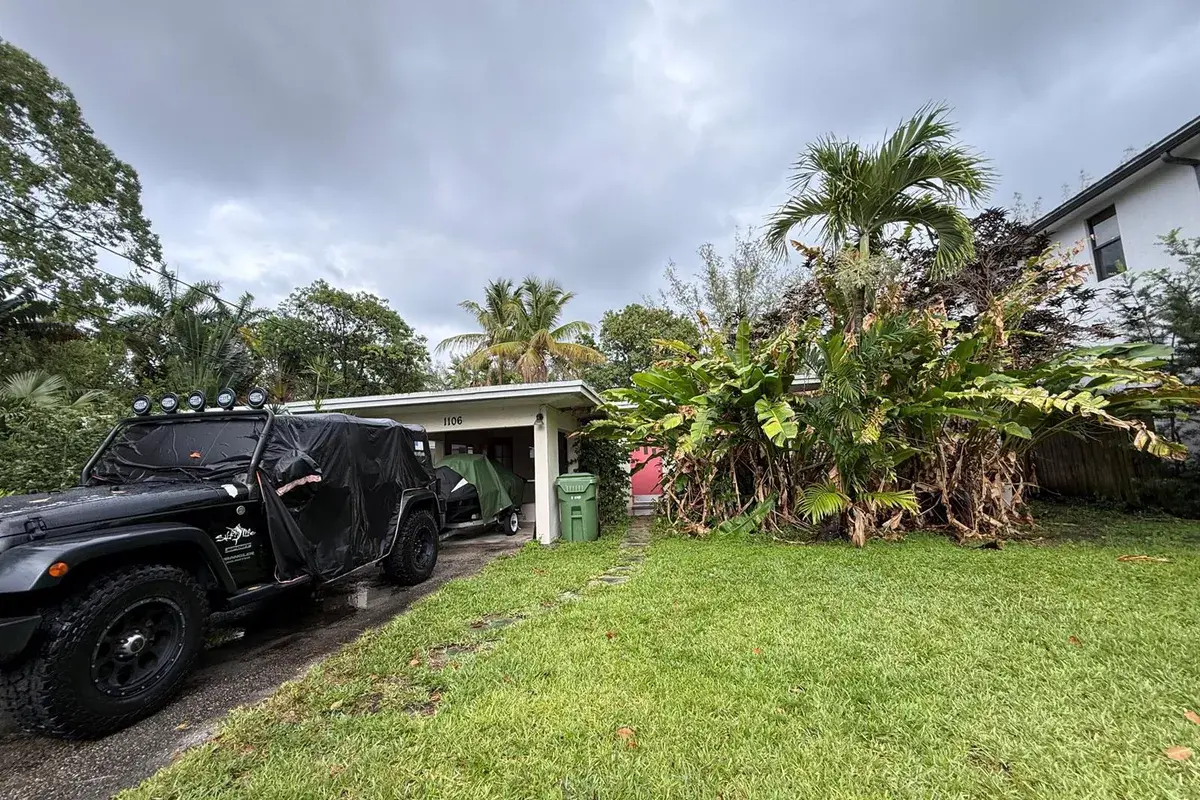 1106 NE 18th Avenue, Fort Lauderdale FL 33304