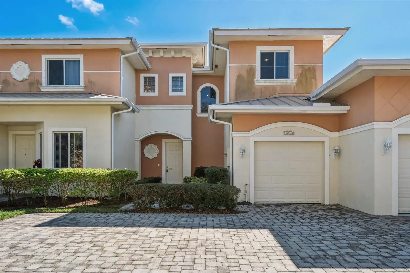 2584 SW Stockbridge Sq Square SW, Vero Beach FL 32962