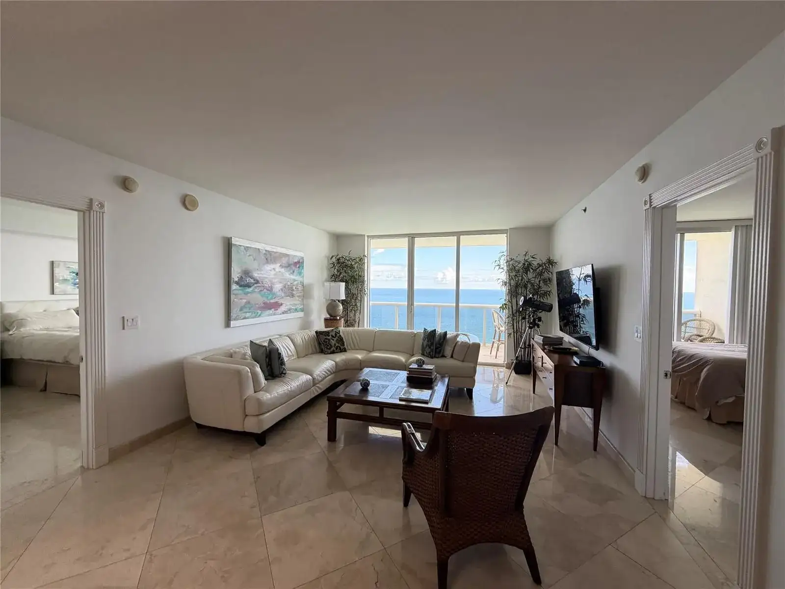 1850 S Ocean Drive # 4202, Hallandale Beach FL 33009 photo 2