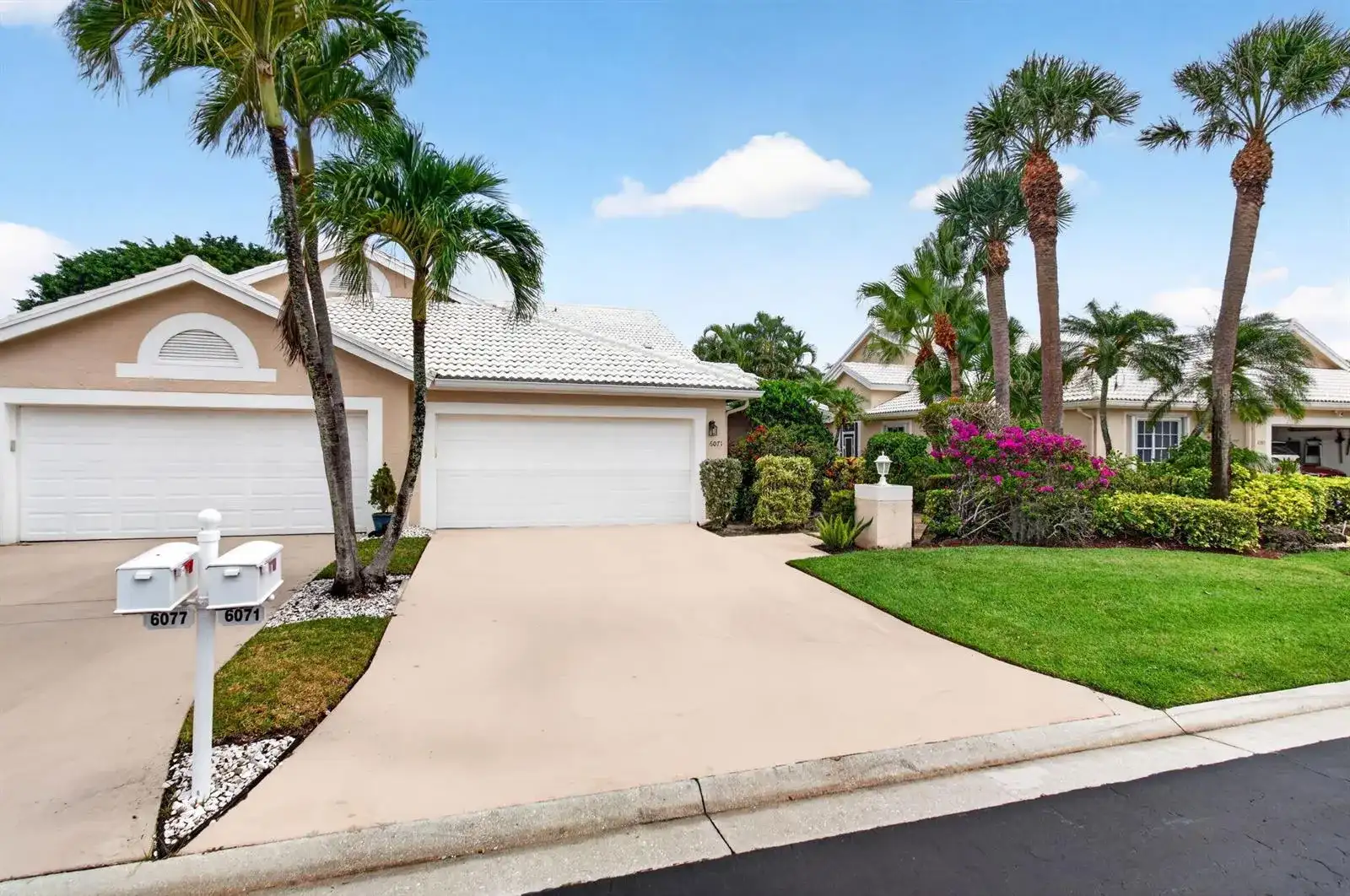 6071 Greenspointe Drive, Boynton Beach FL 33437 photo 2