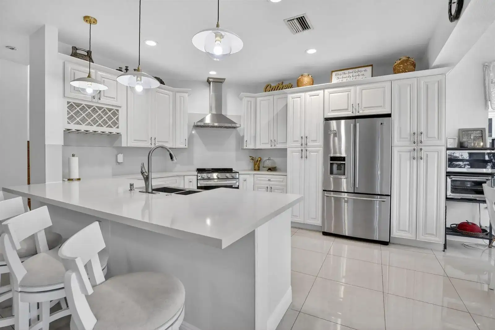 711 Heritage Way, Weston FL 33326 photo 2