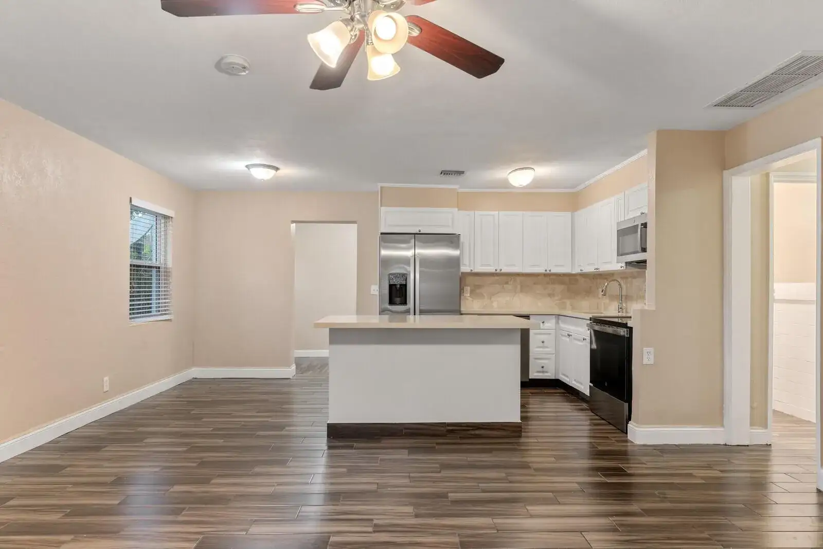 957 30th Street, West Palm Beach FL 33407 photo 4