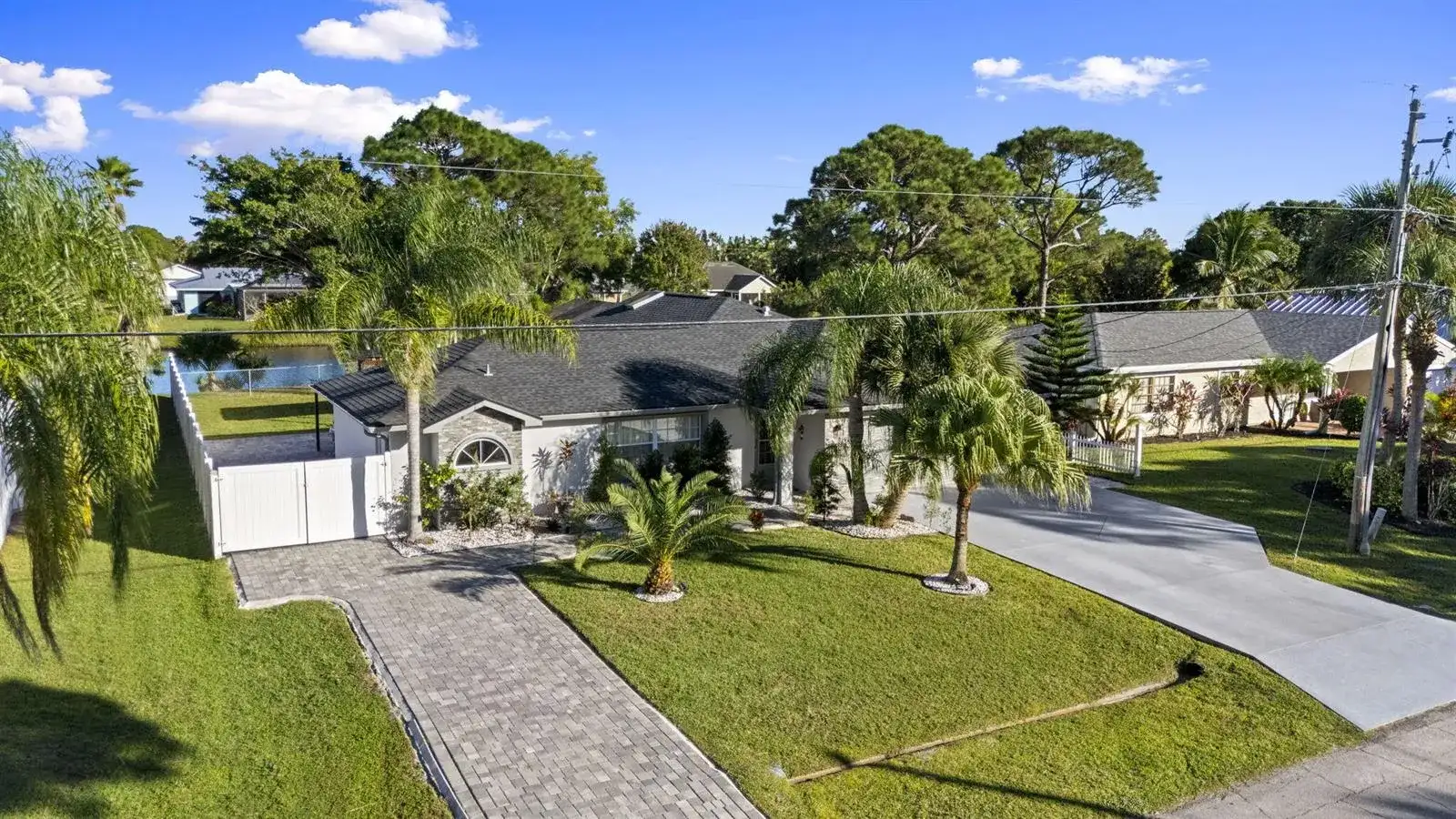 2471 SE Leithgow Street, Port St. Lucie FL 34952 photo 2
