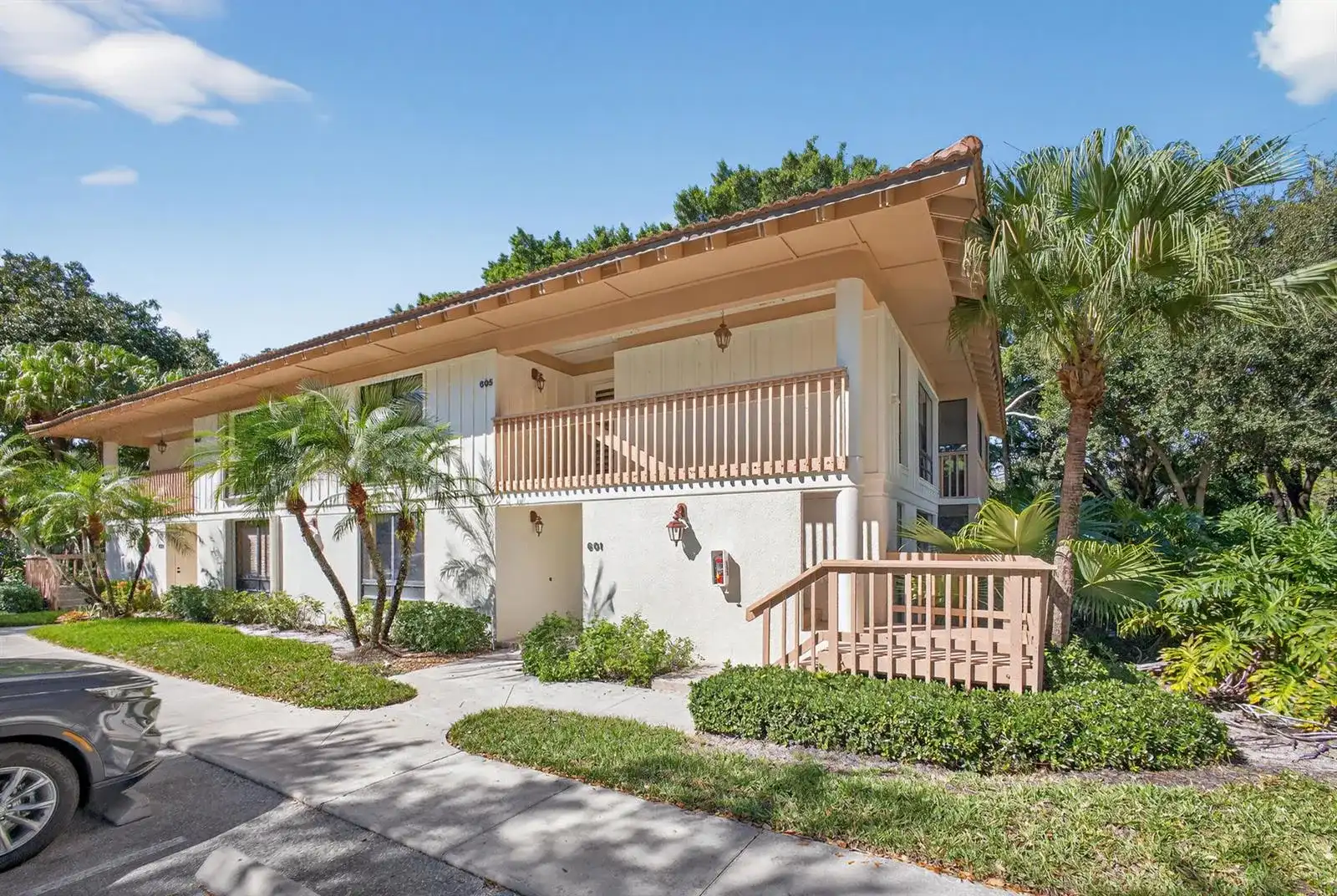 605 Brackenwood Cove, Palm Beach Gardens FL 33418