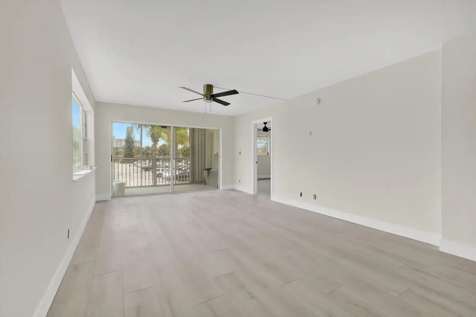 3201 NE 8th Street # 206, Pompano Beach FL 33062 photo 4