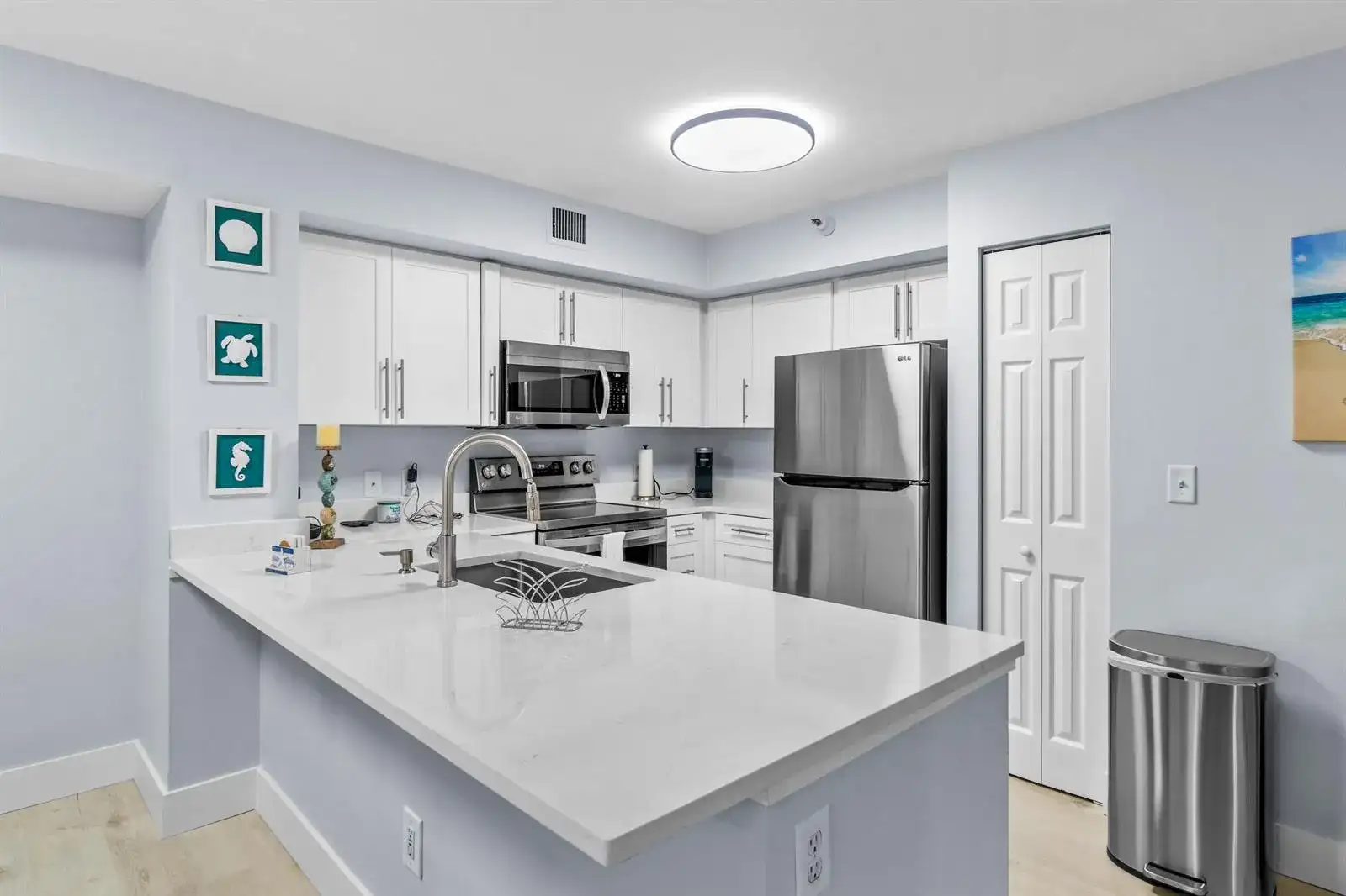 140 Yacht Club Way # 107, Hypoluxo FL 33462 photo 5