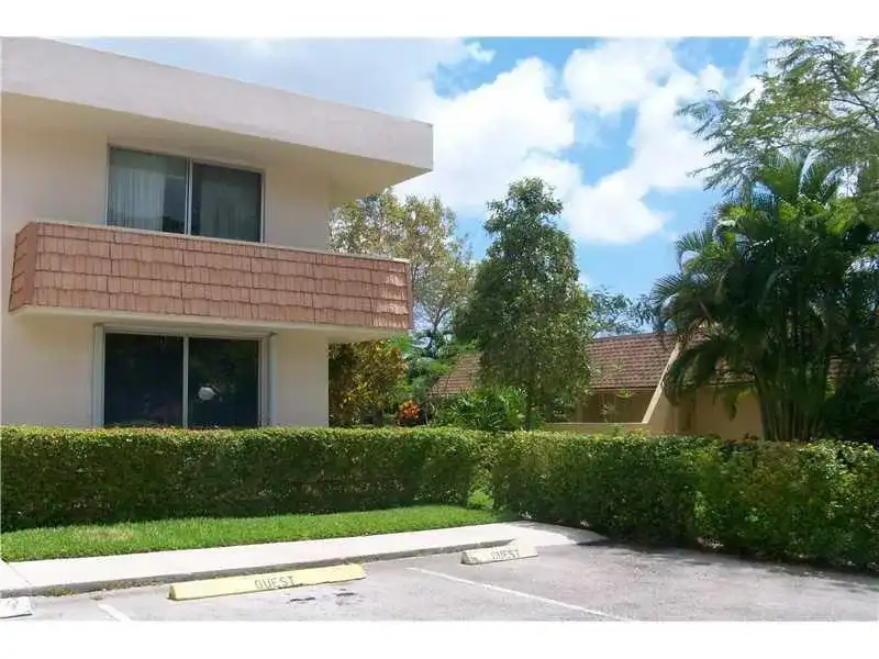 4031 N Cypress Drive # 101, Pompano Beach FL 33069