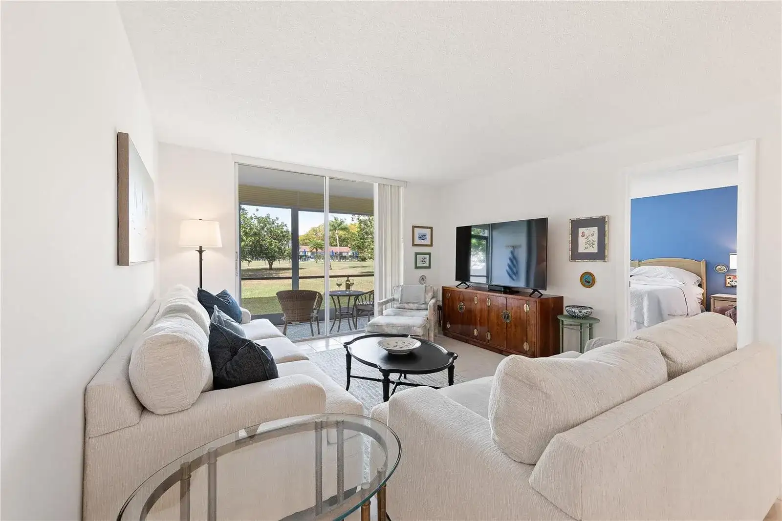9420 S Hollybrook Lake Drive # 109, Pembroke Pines FL 33025 photo 2