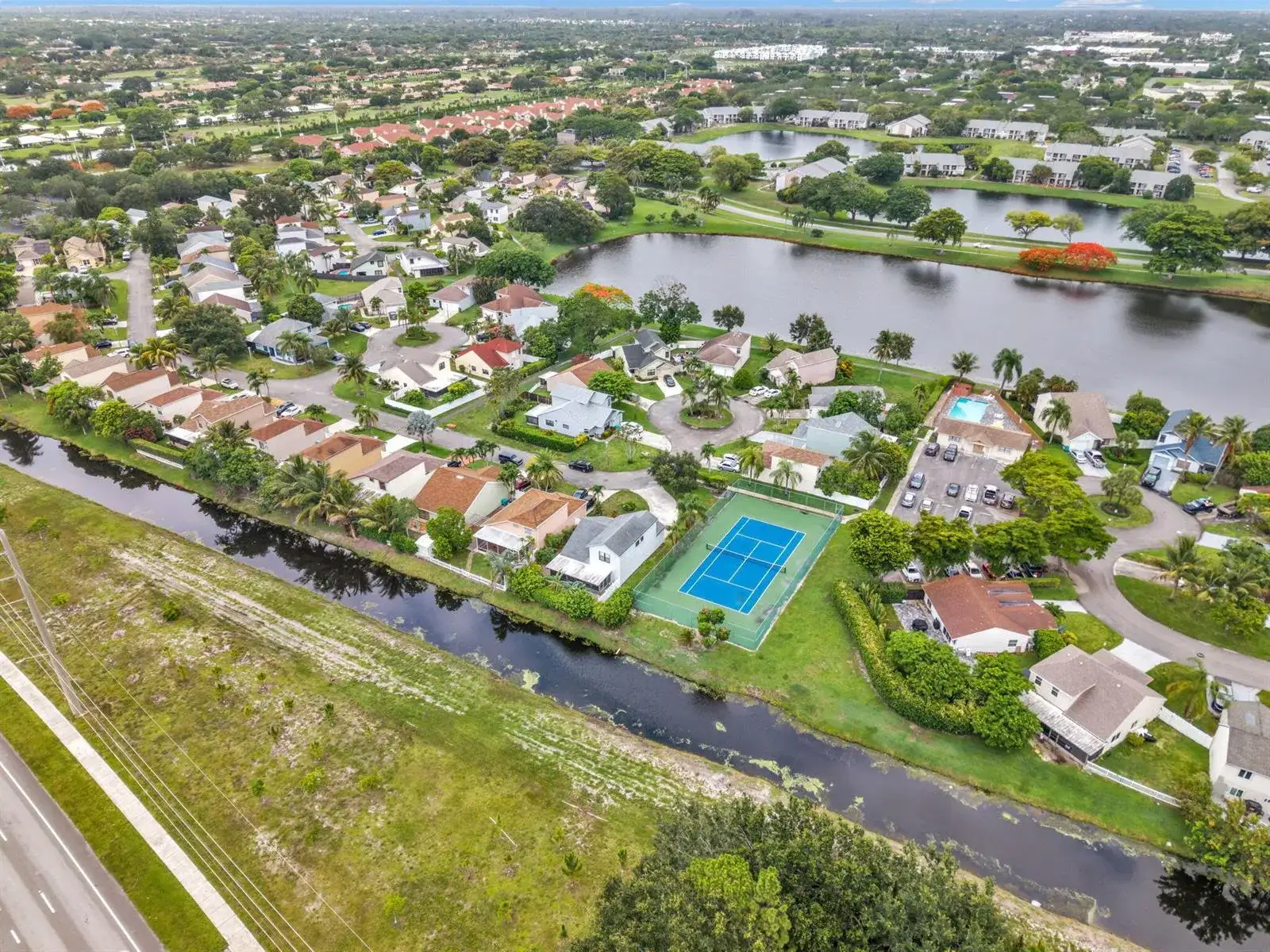 143 W Tara Lakes Dr Drive W, Boynton Beach FL 33436 photo 5