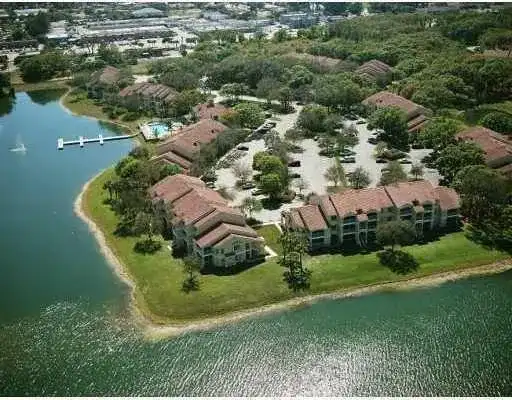 2465 NW 33rd Street # 1516, Oakland Park FL 33309