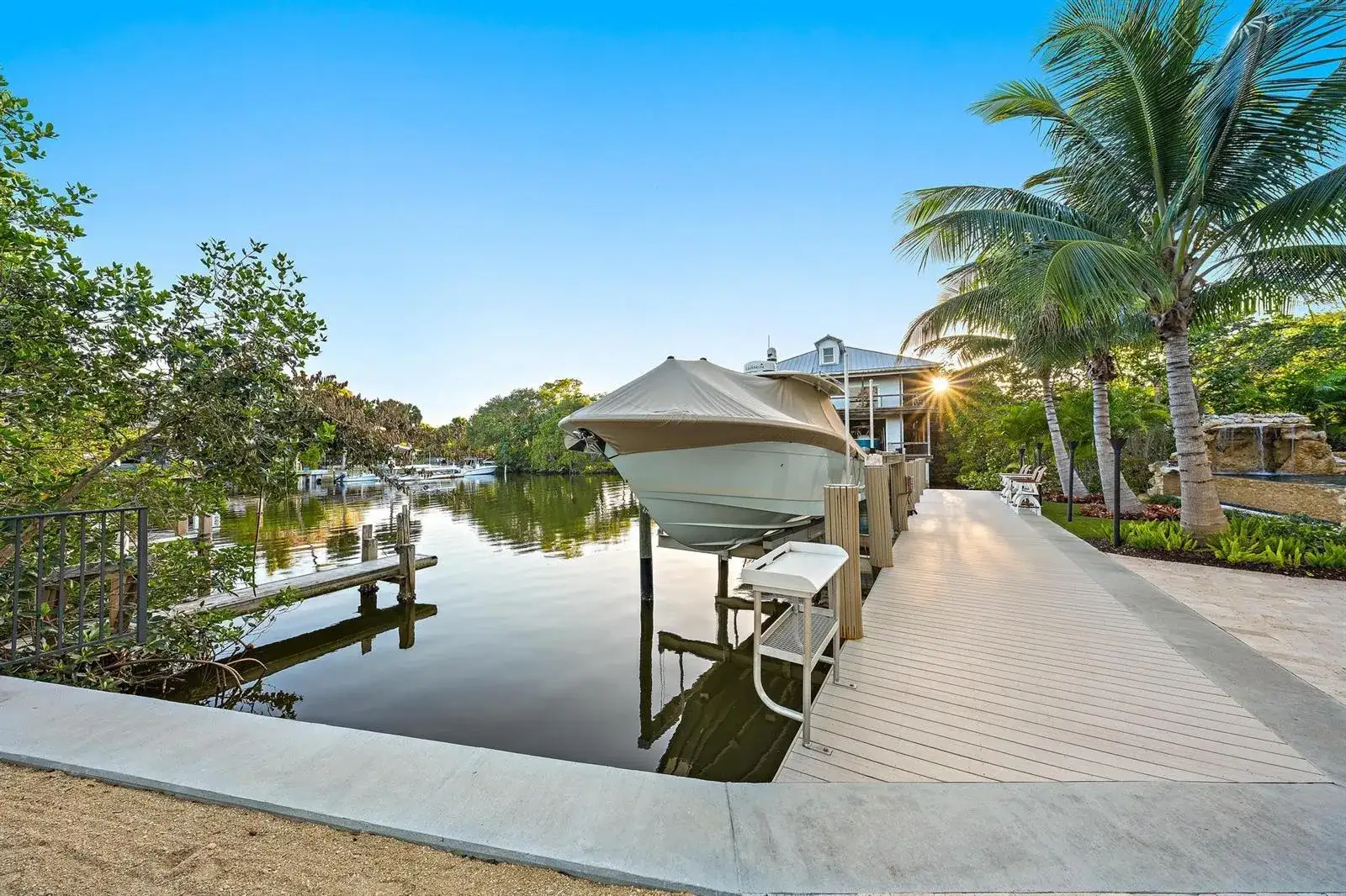 942 Pompano Drive, Jupiter FL 33458 photo 3