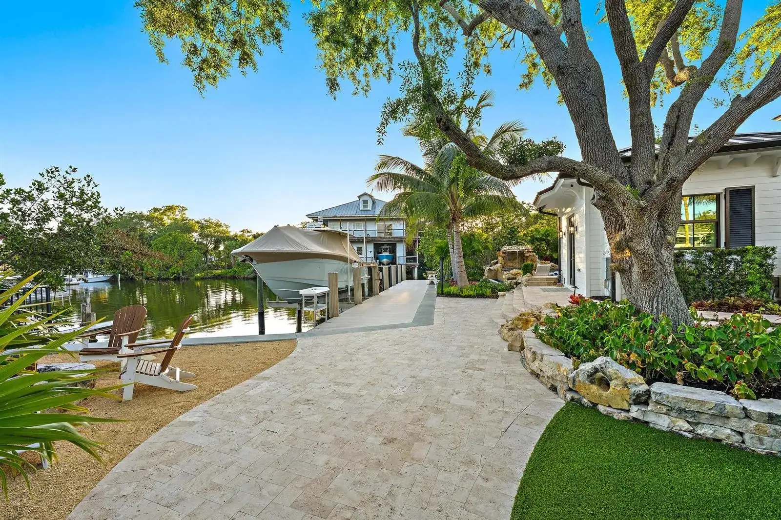 942 Pompano Drive, Jupiter FL 33458 photo 4