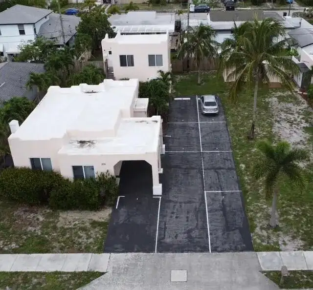 505 24th Avenue N, FL 33460 photo 2