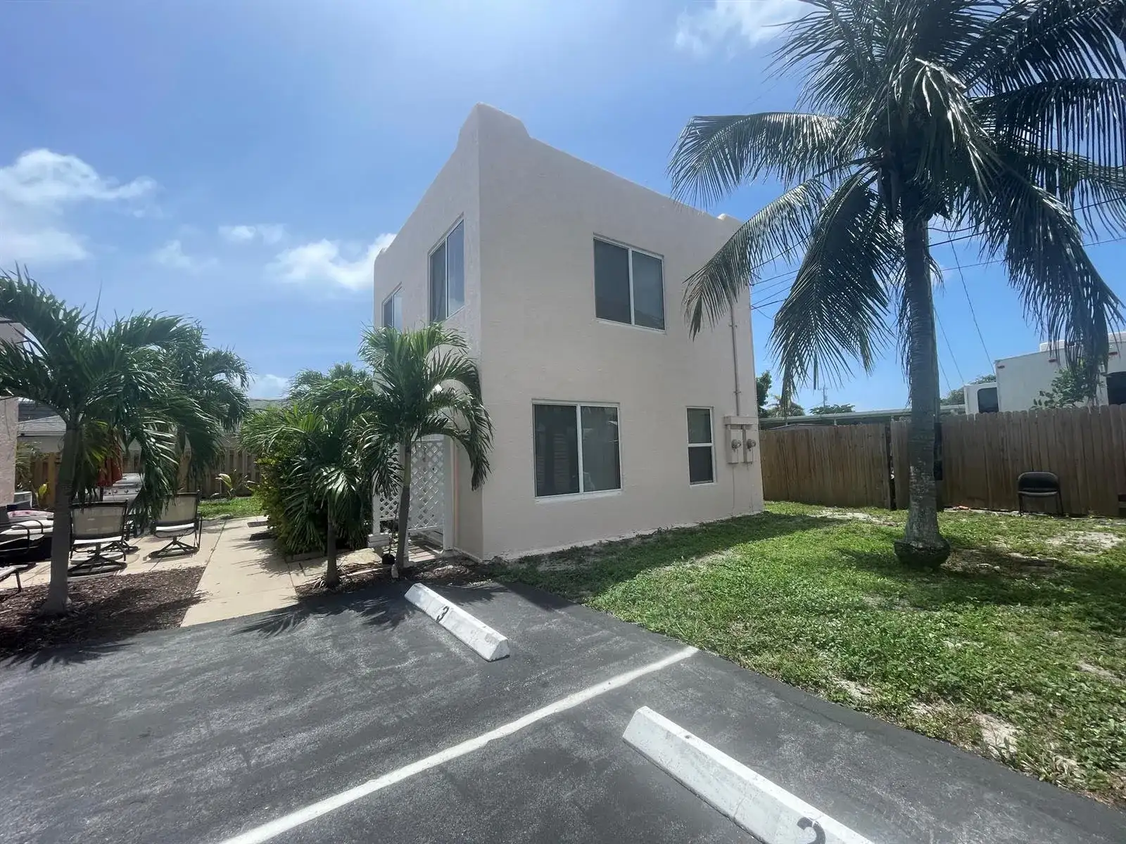 505 24th Avenue N, FL 33460 photo 4