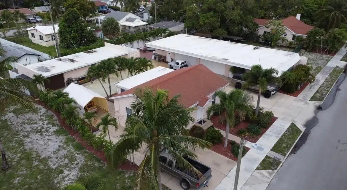 505 24th Avenue N, FL 33460 photo 5