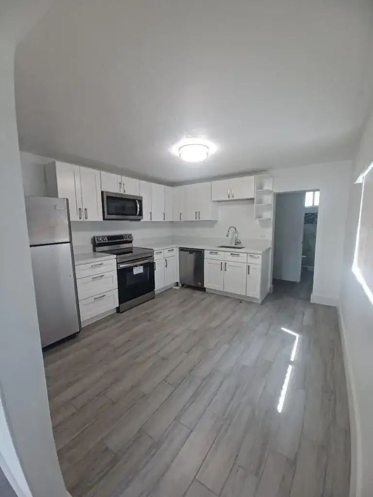 24 SW 13th Street # 5, Dania Beach FL 33004 photo 5
