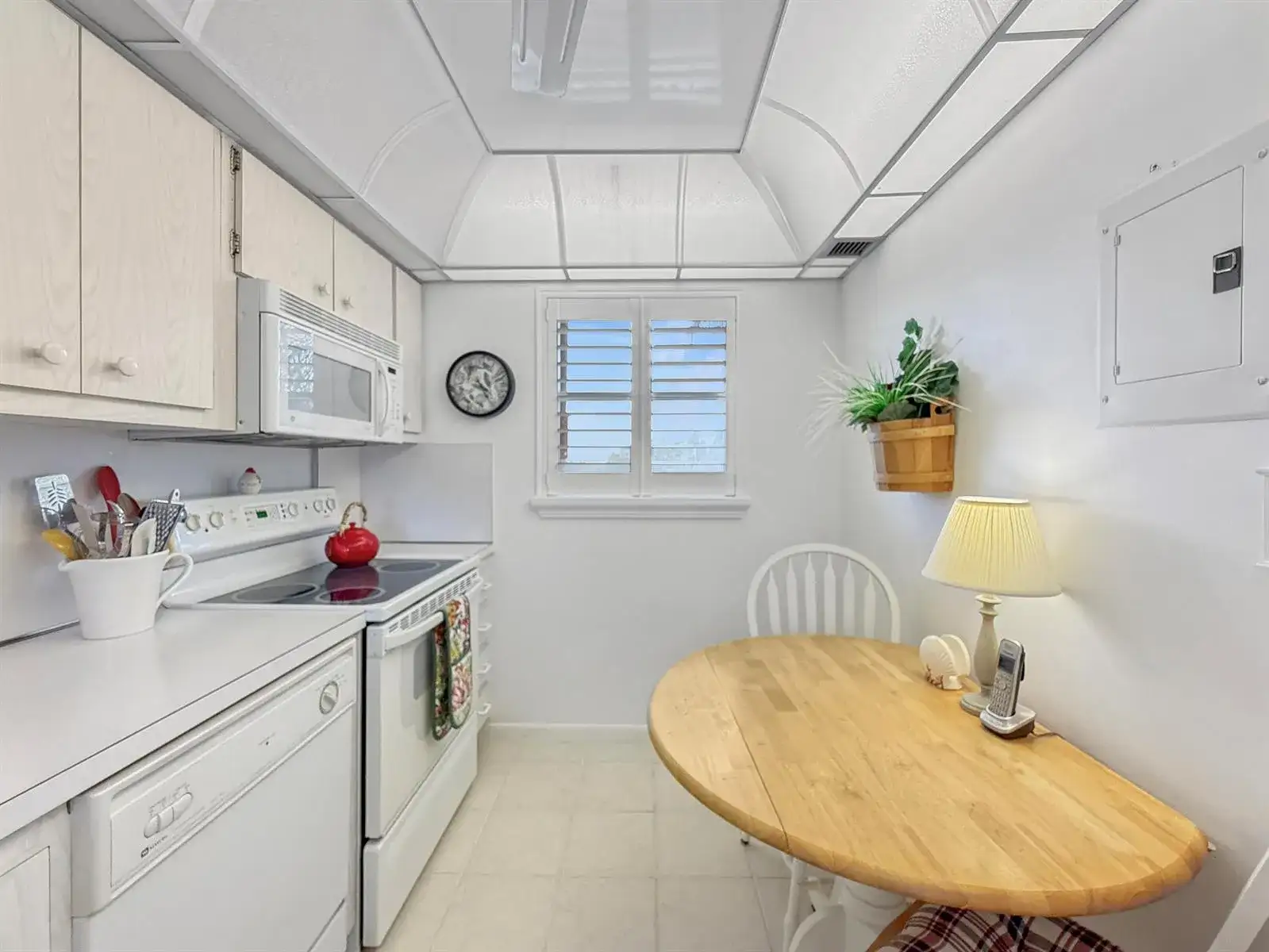 555 NW 4th Avenue # 401, Boca Raton FL 33432 photo 3