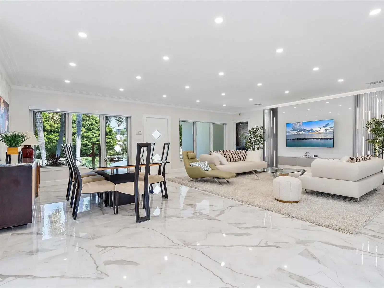 207 Royal Palm Drive, Fort Lauderdale FL 33301 photo 4
