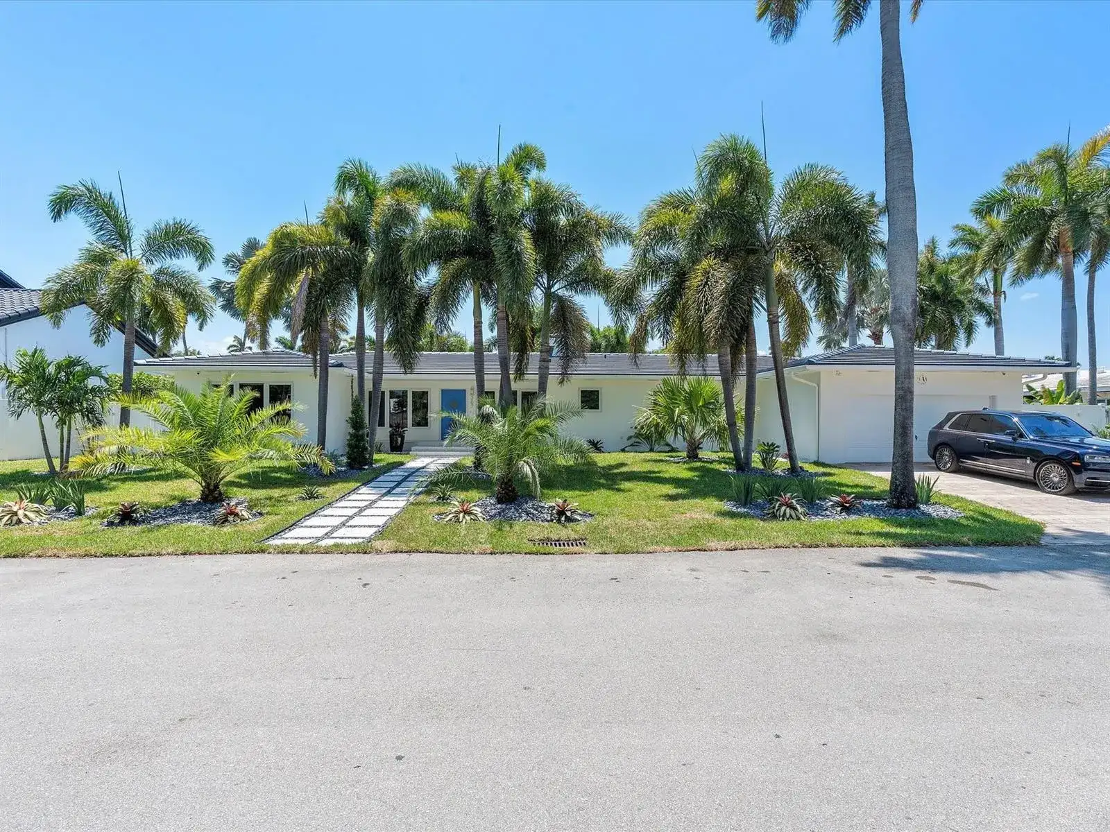 207 Royal Palm Drive, Fort Lauderdale FL 33301 photo 5