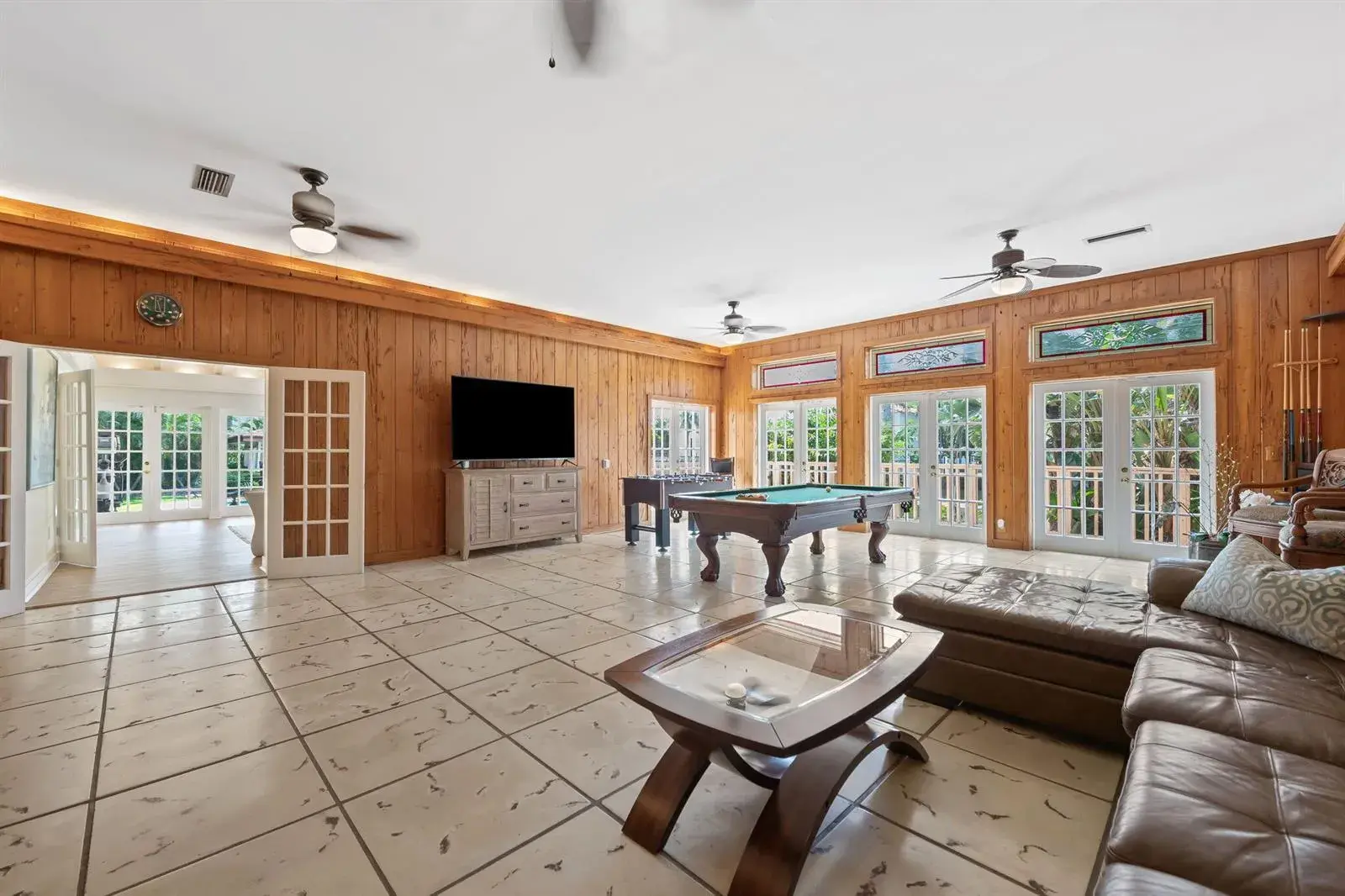 2400 Delmar Place, Fort Lauderdale FL 33301