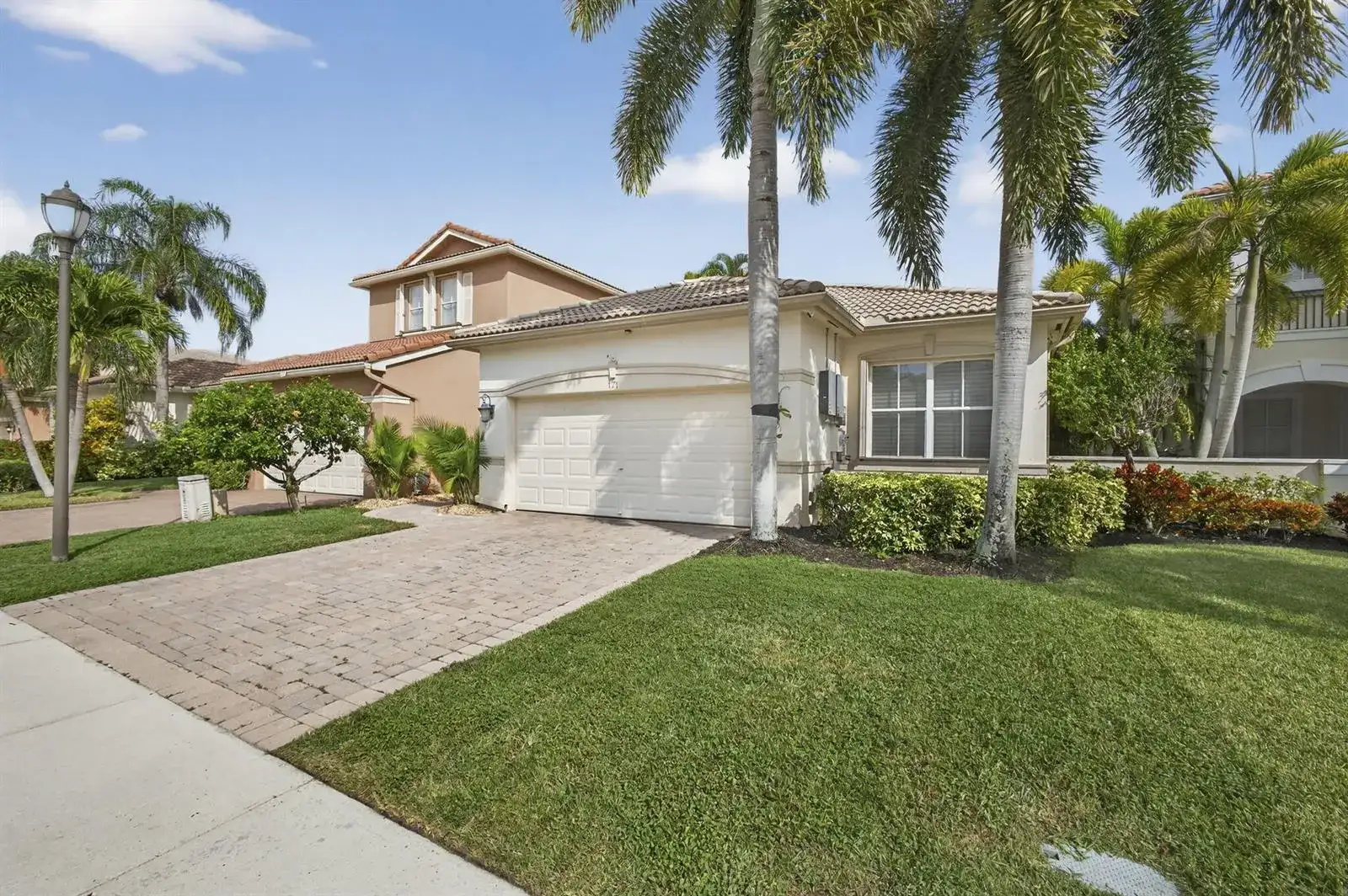 171 Isle Verde Way, Palm Beach Gardens FL 33418 photo 4