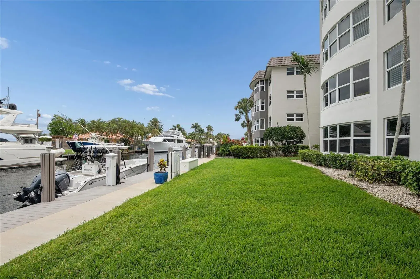 5100 Bayview Drive # 106, Fort Lauderdale FL 33308