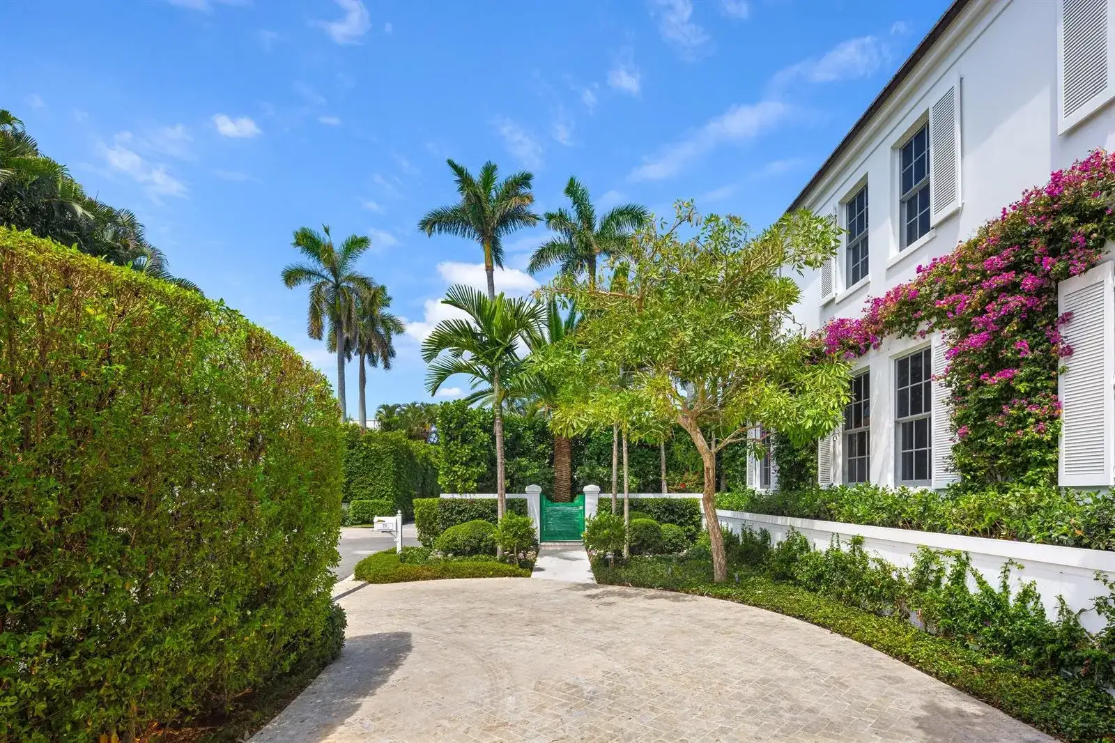 991 N Lake Way, Palm Beach FL 33480 photo 5