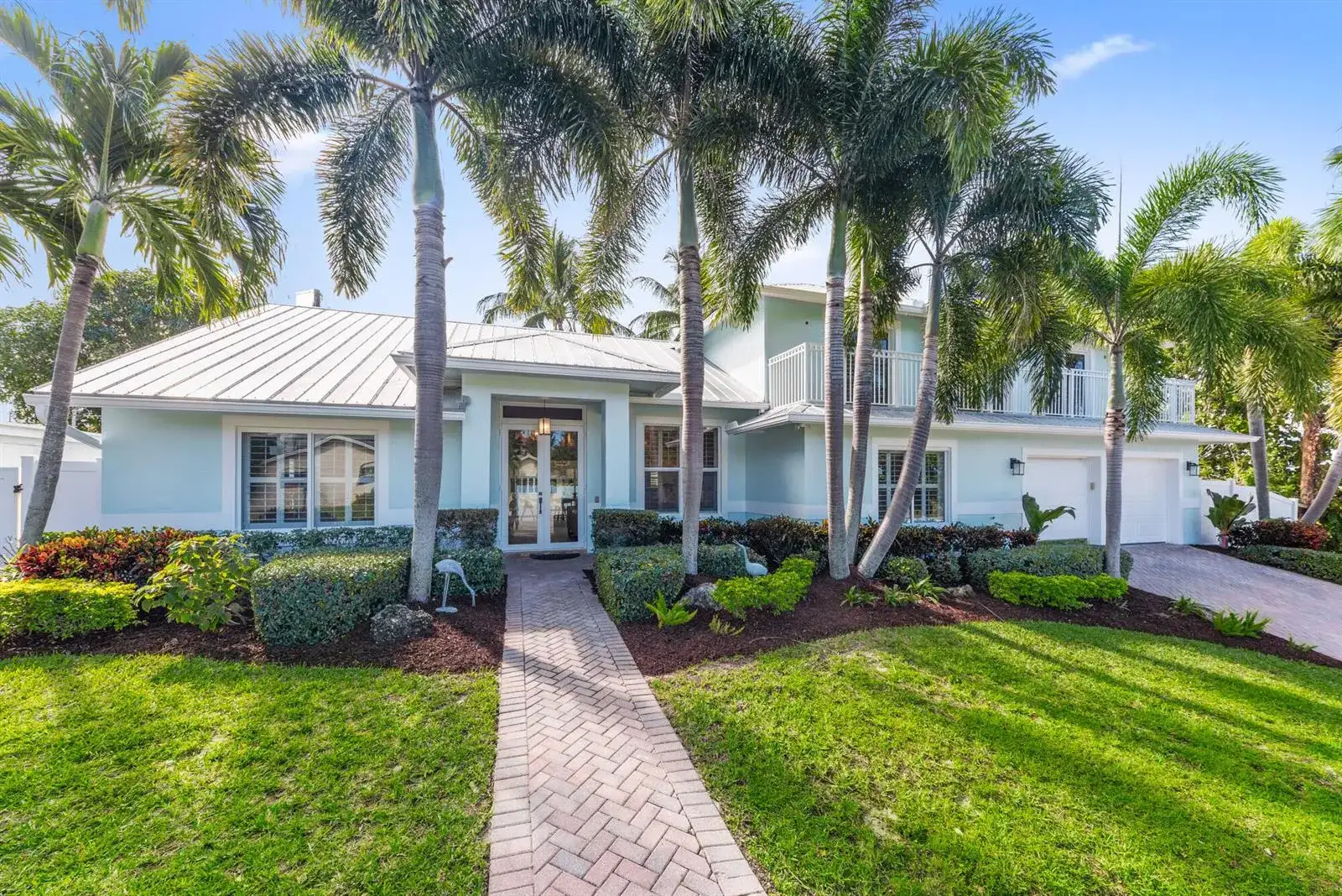 490 Mars Way, Juno Beach FL 33408 photo 3