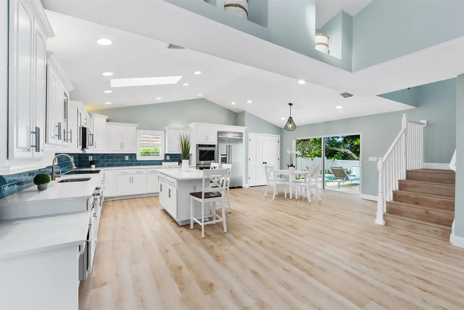 490 Mars Way, Juno Beach FL 33408 photo 4