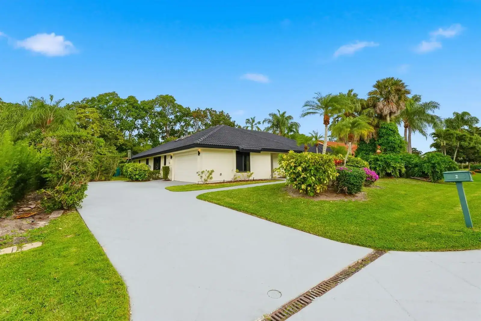 2 Dunbar Road, Palm Beach Gardens FL 33418 photo 3
