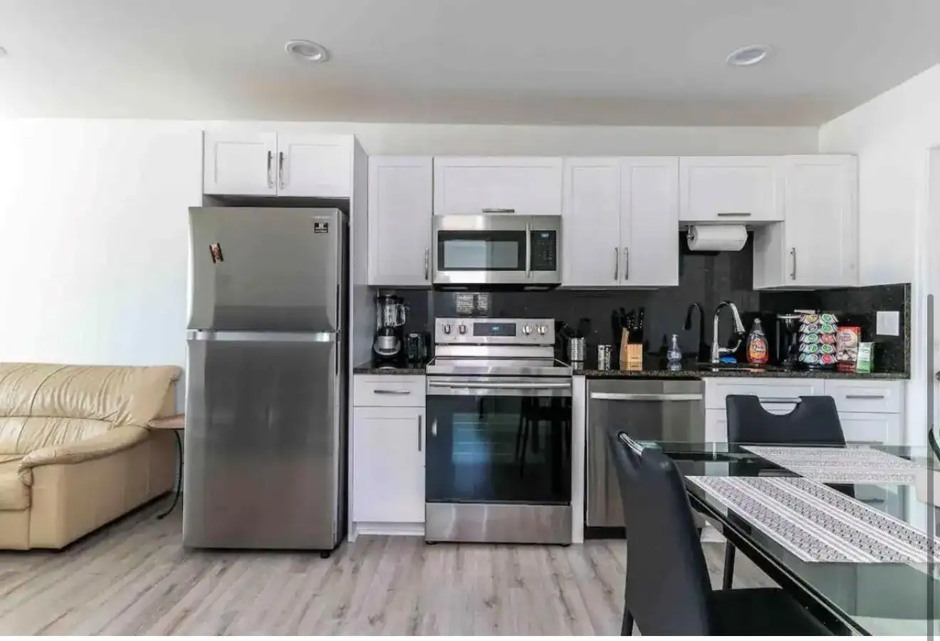 2499 NE 2nd Avenue # B, Boca Raton FL 33431 photo 3