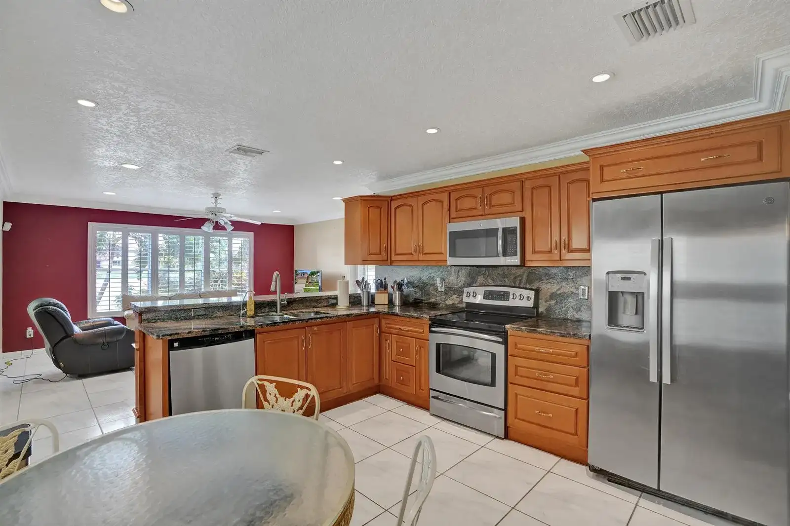 18144 SW 20th Street, Miramar FL 33029 photo 2