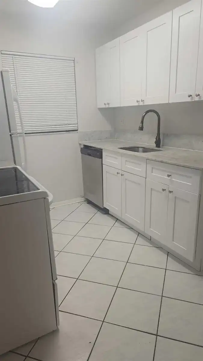 4111 Stirling Road # 406, Dania Beach FL 33314