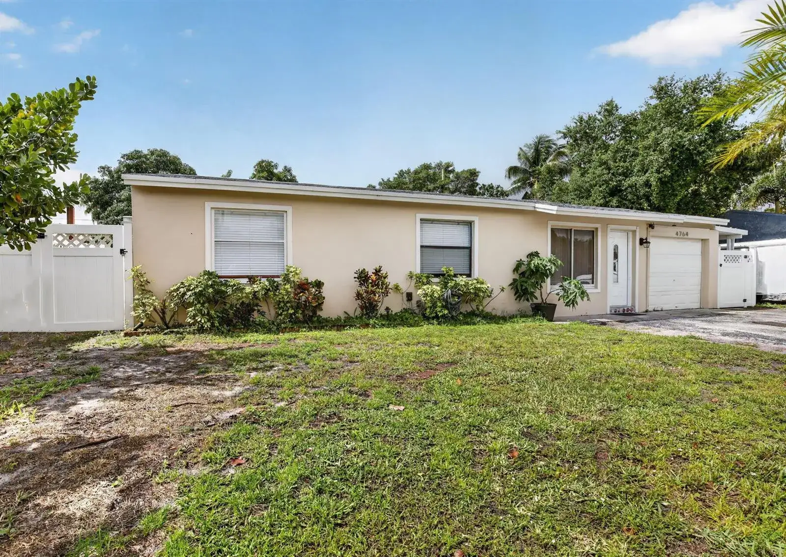 4764 SW 12th Street, Fort Lauderdale FL 33317 photo 3